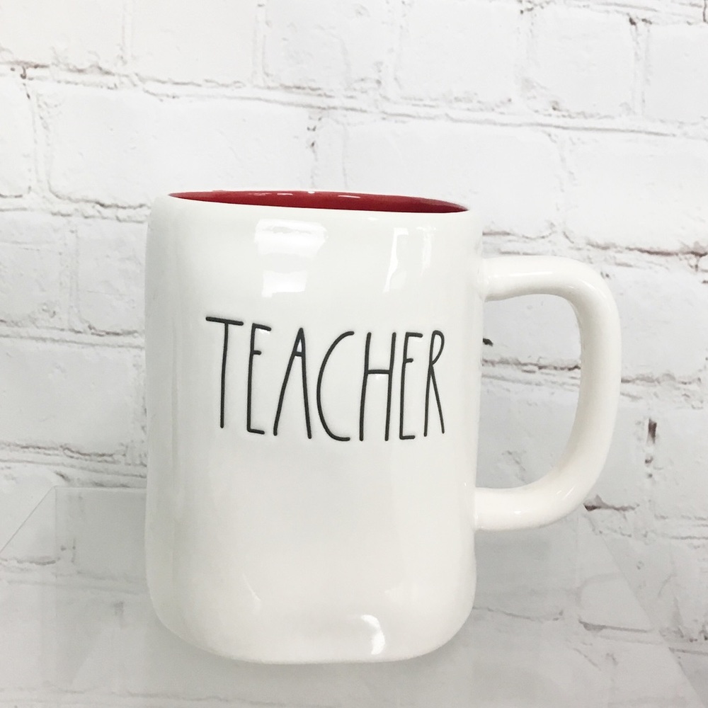 🚨FLASH SALE🚨Rae Dunn TEACHER coffee mug